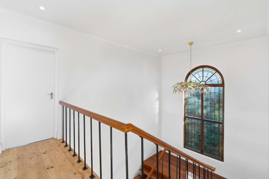 4 Bedroom Property for Sale in Kalk Bay Western Cape